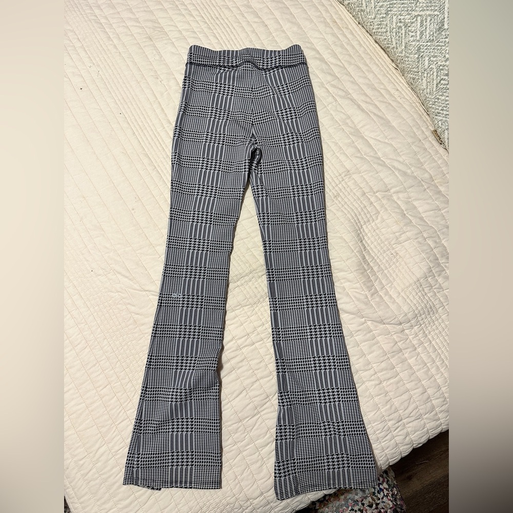 Alo Jacquard High-Waist Glenplaid Flutter Legging